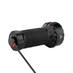 Linterna Olight Marauder Mini Negra 7.000 Lumens Recargable